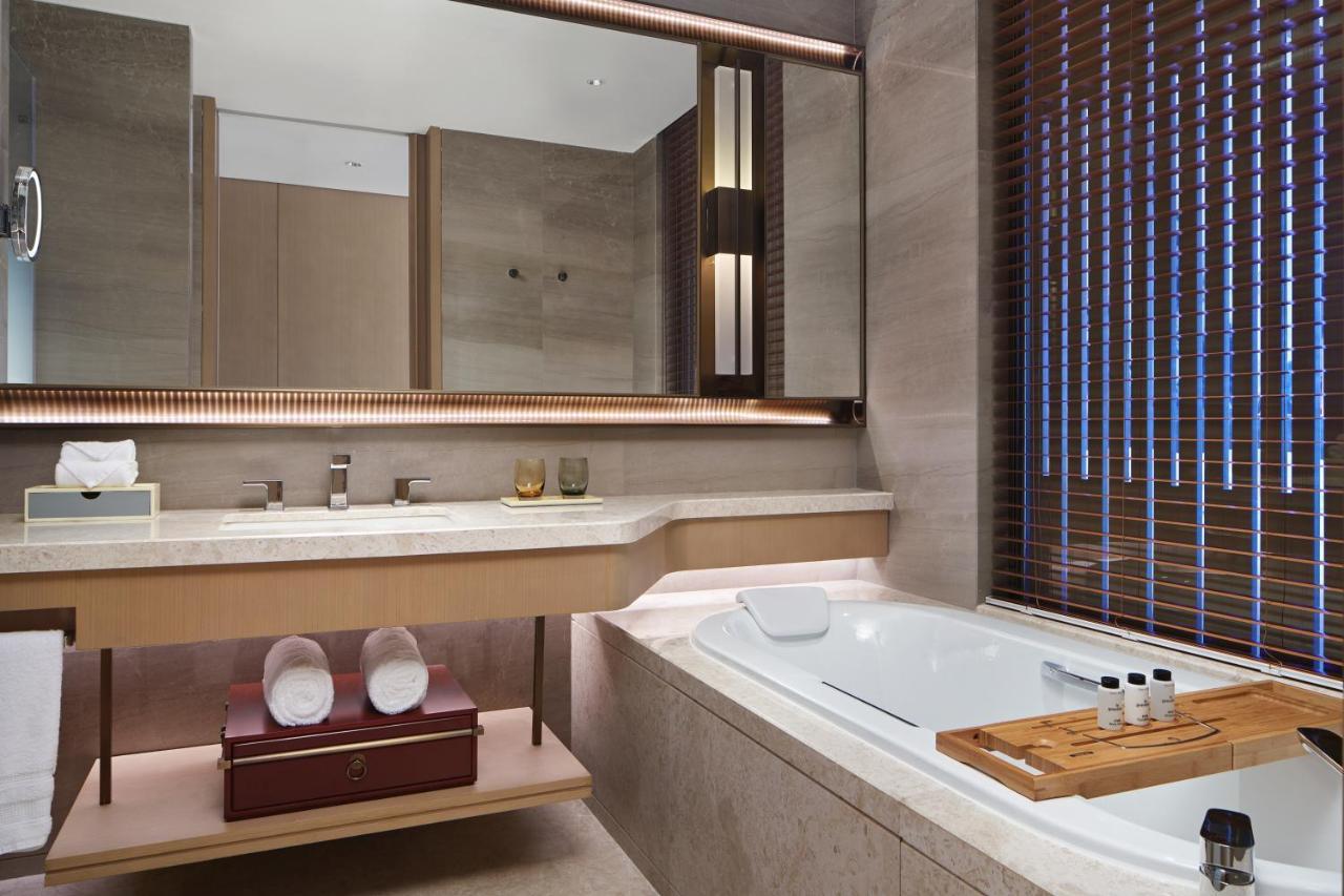 Sheraton Yunfu Xinxing Hotel Luaran gambar