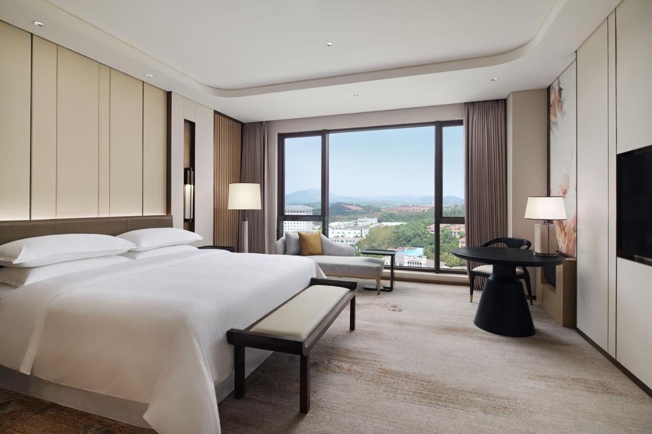 Sheraton Yunfu Xinxing Hotel Luaran gambar