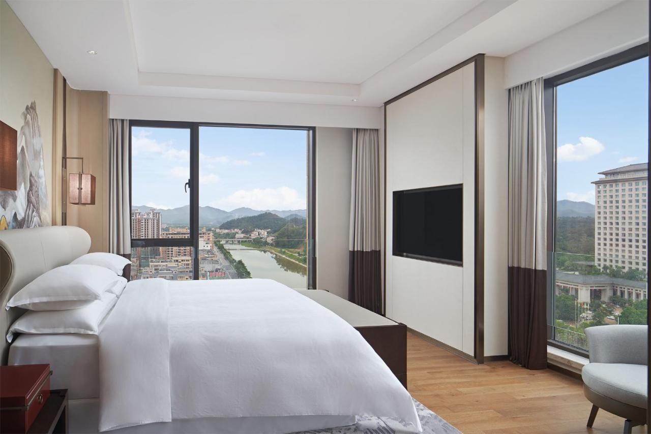 Sheraton Yunfu Xinxing Hotel Luaran gambar