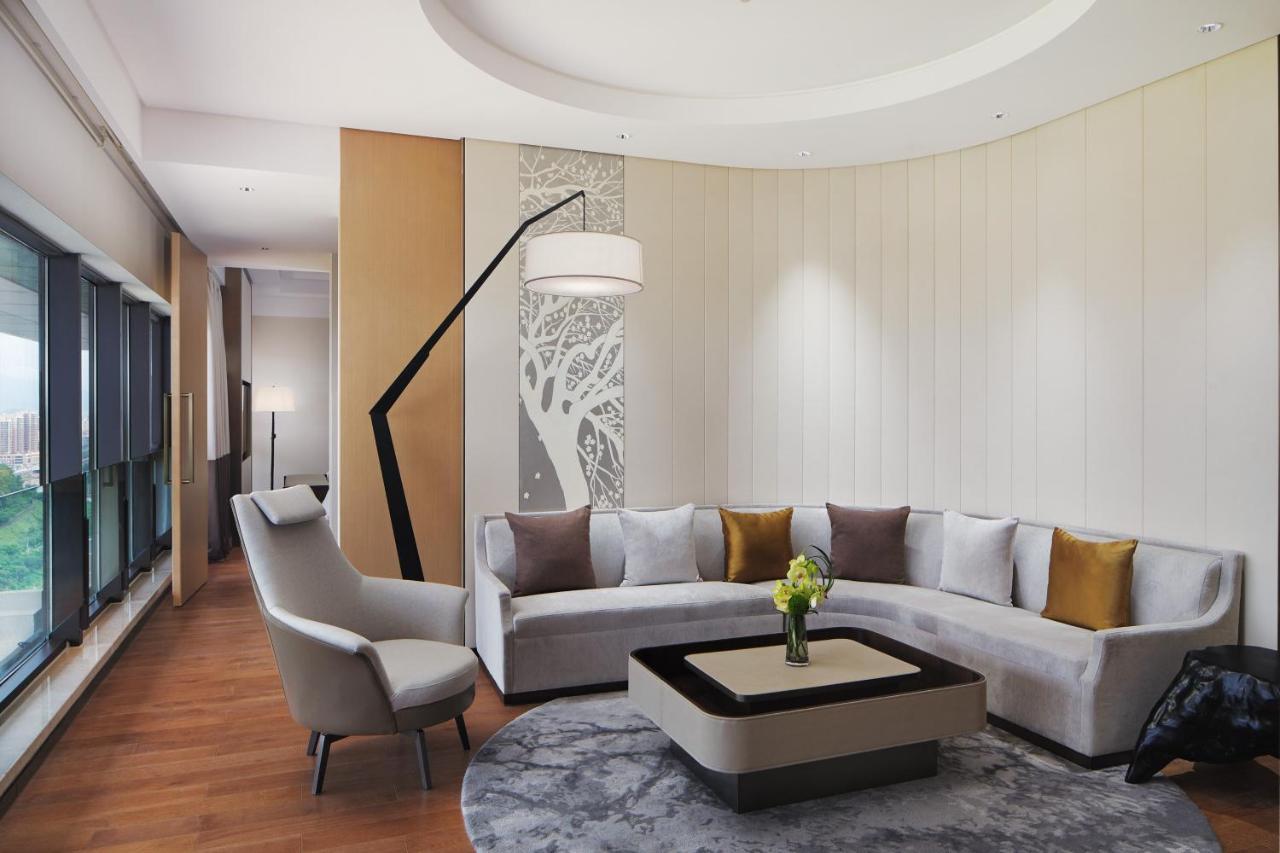 Sheraton Yunfu Xinxing Hotel Luaran gambar