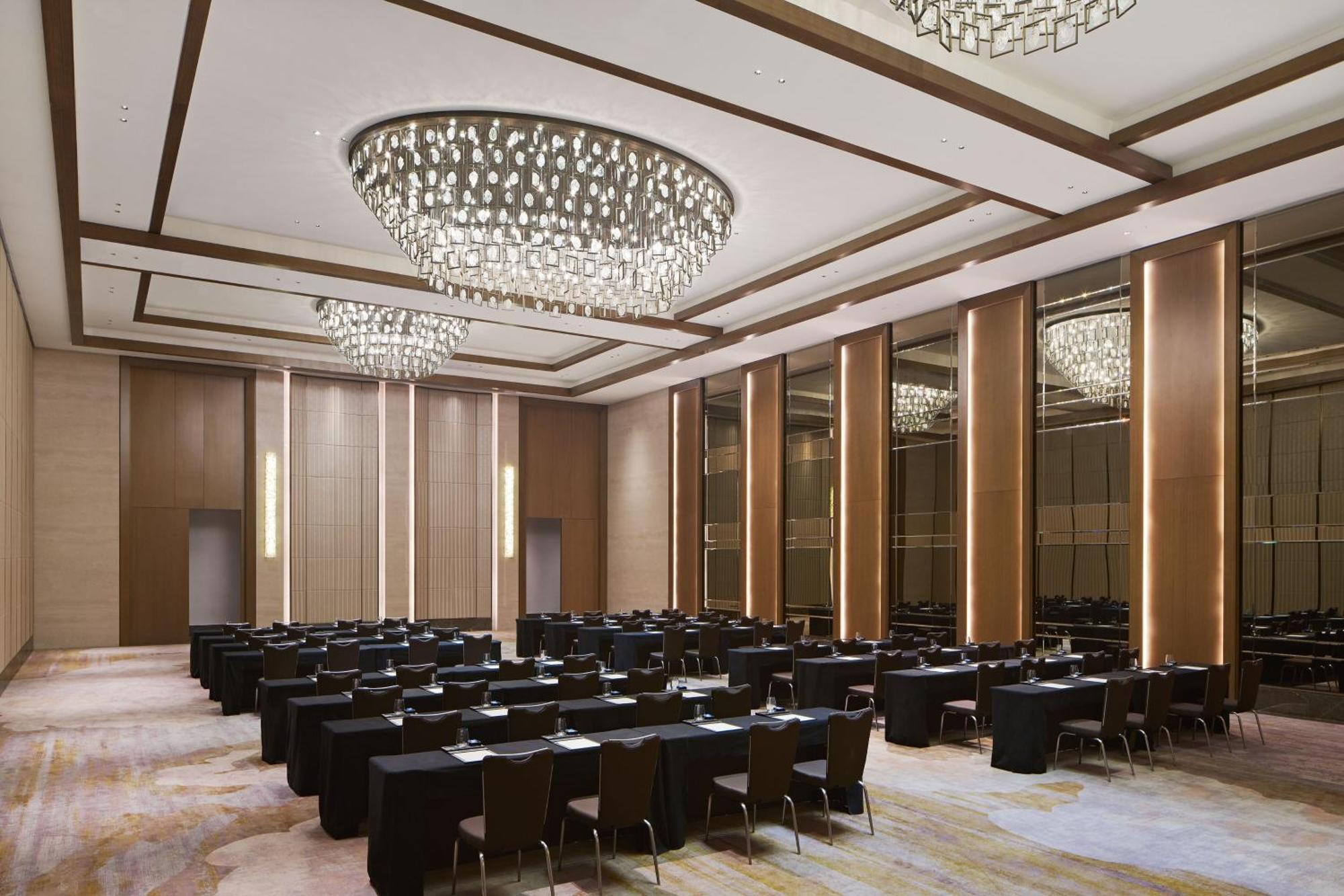 Sheraton Yunfu Xinxing Hotel Luaran gambar