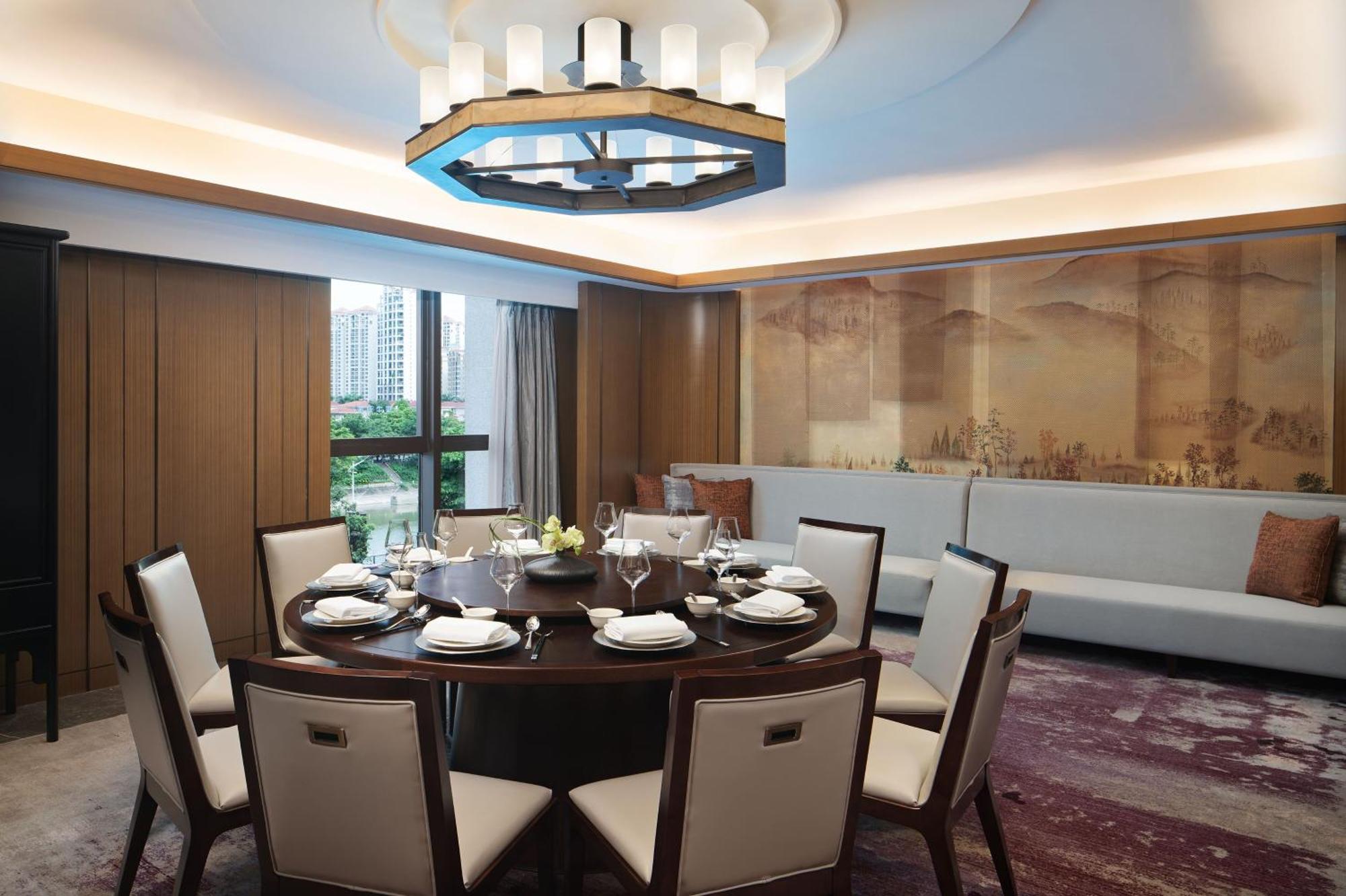 Sheraton Yunfu Xinxing Hotel Luaran gambar