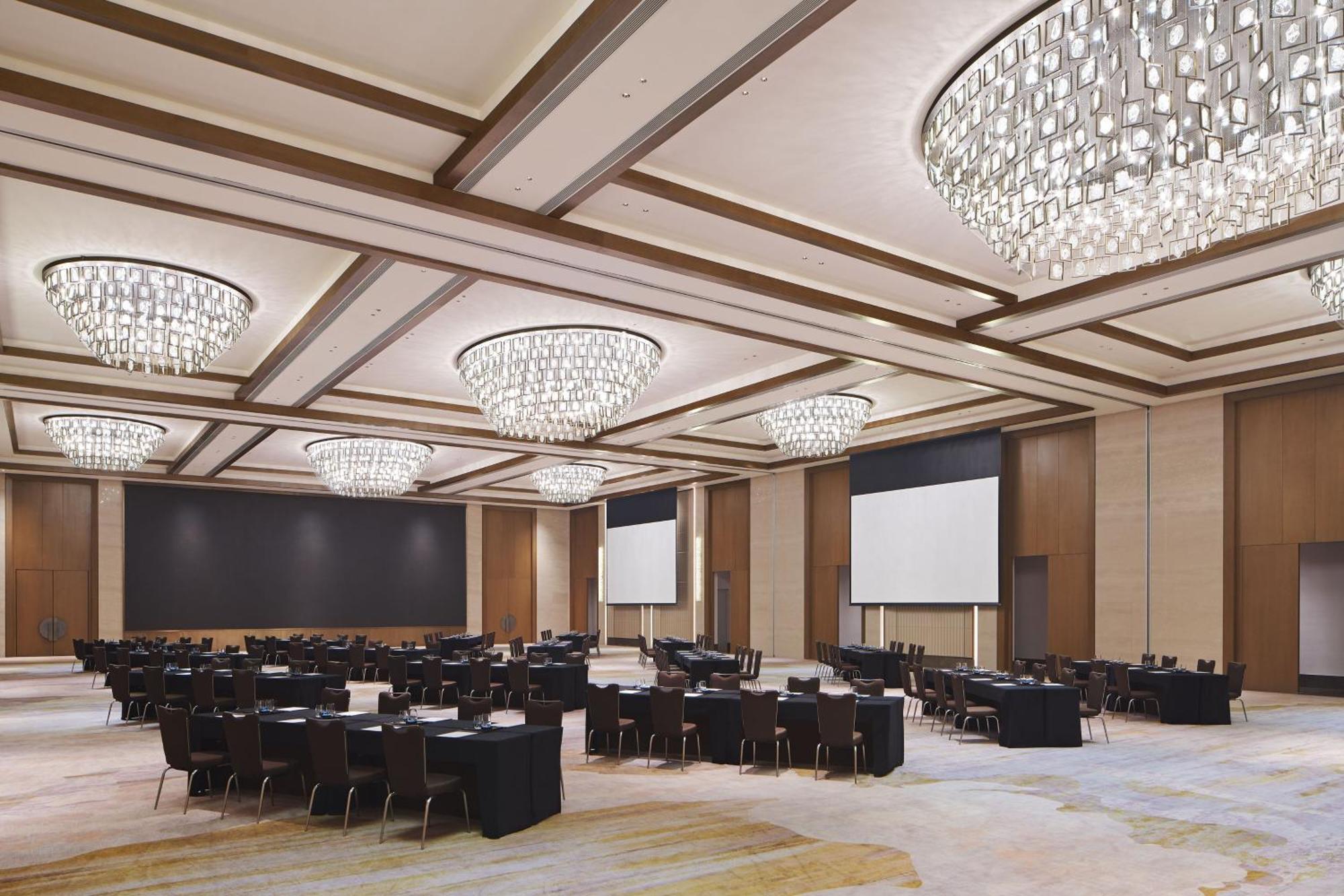 Sheraton Yunfu Xinxing Hotel Luaran gambar