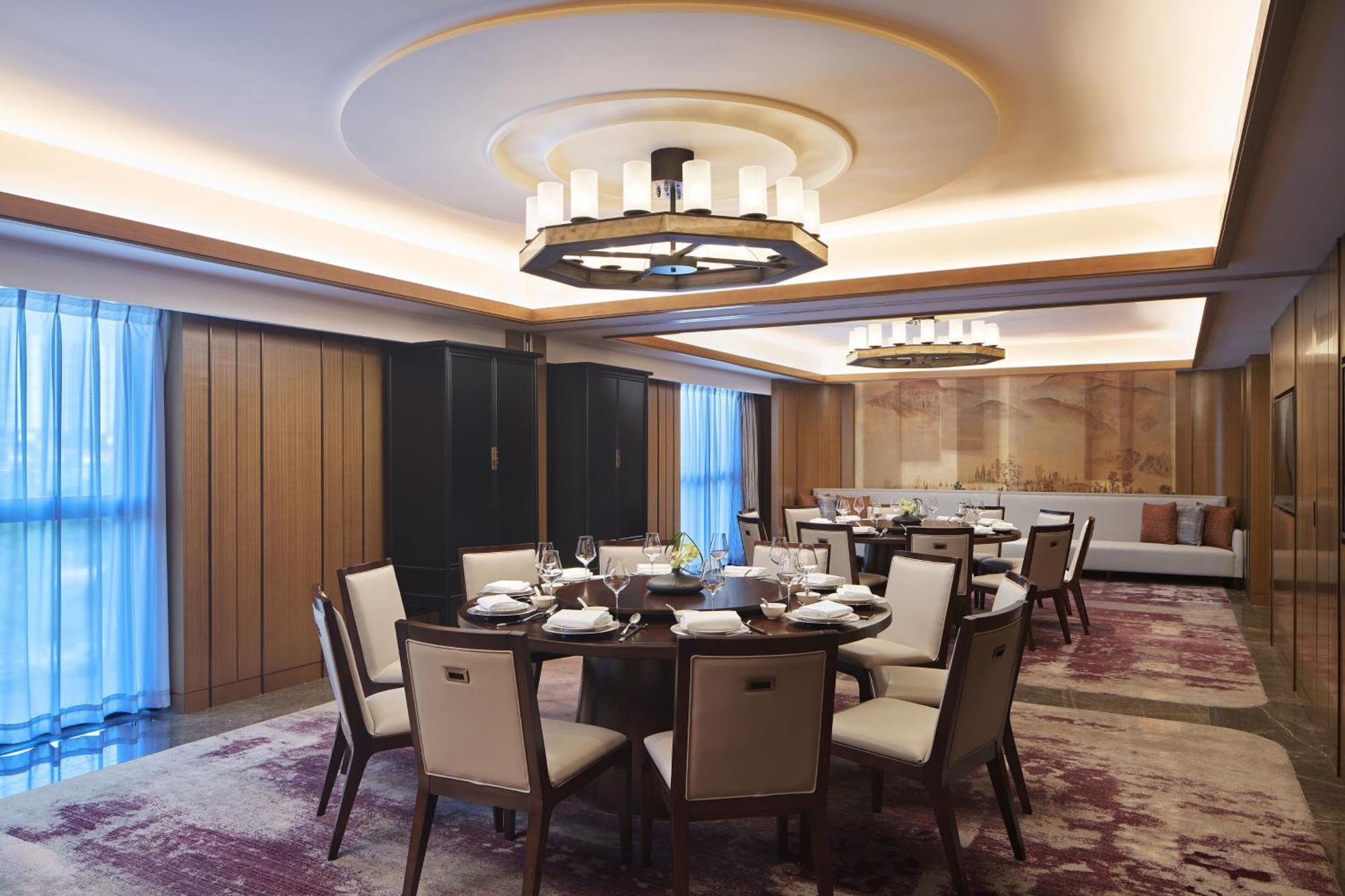 Sheraton Yunfu Xinxing Hotel Luaran gambar